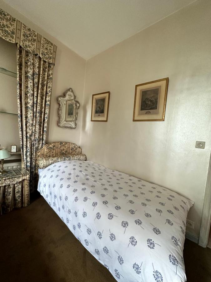 House Of Tanya Bed and Breakfast Bruselas Exterior foto